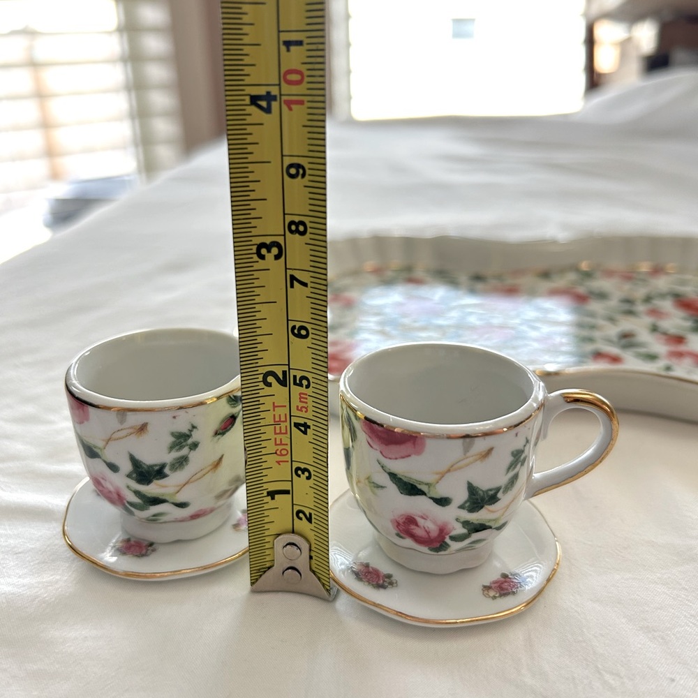 VINTAGE Adeline Miniature Tea Set - Picture 7 of 9